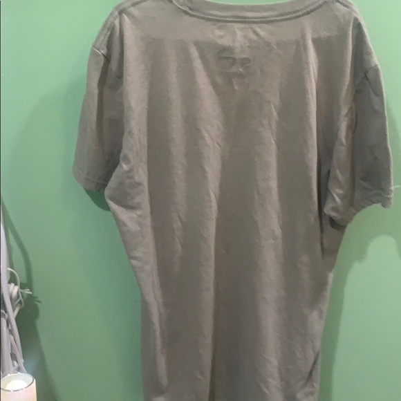 Adidas shirt great condition - Picture 1 of 2